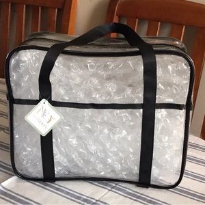 NWT, Ivy London, Clear Bag with Handles. Measures 11.5x14x5.5